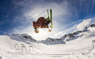 杏彩体育官网-曼城众将气势如虹 全力磨砺剑指皇马